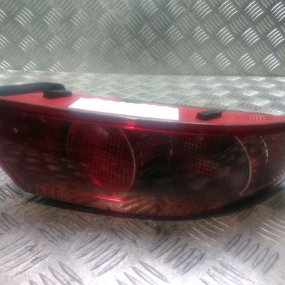 Feu arrière gauche Alfa romeo 159 (939_) 1.9 jtdm 16v (939axc1b, 939axc12) (2005-2011)