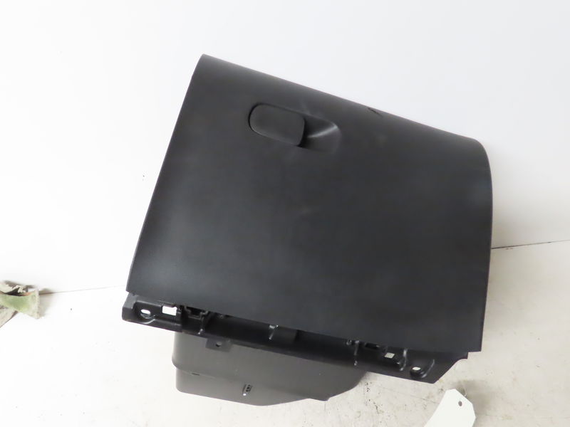 Boite à gants Citroën C3 III (SX) 1.2 thp 110 (2016)