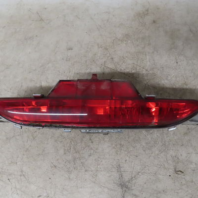 Feux stop supplementaire Peugeot 208 I (CA_, CC_) 1.6 (2012)