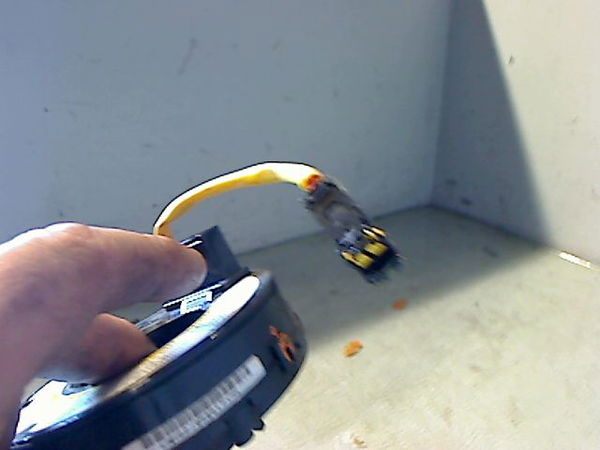 Contacteur annulaire airbag SUZUKI GRAND VITARA II Phase 1 09-2005--09-2009 1.9 DDIS