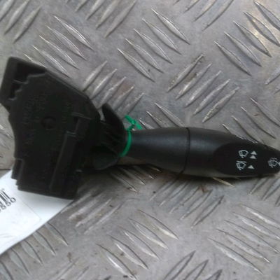 Commande essuie glace Ford FOCUS I (DAW, DBW) 1.8 tdci (2001-2004)