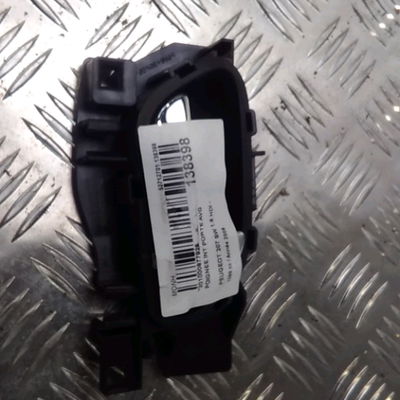 Poignee int porte avg Peugeot 207 SW (WK_) 1.6 hdi (2007-2012) 5 portes
