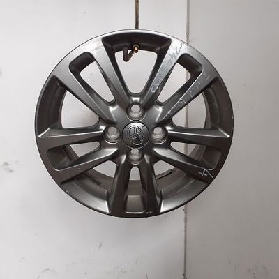 Jante aluminium 4 Toyota YARIS (_P13_) 1.0 (ksp130_) (2010)