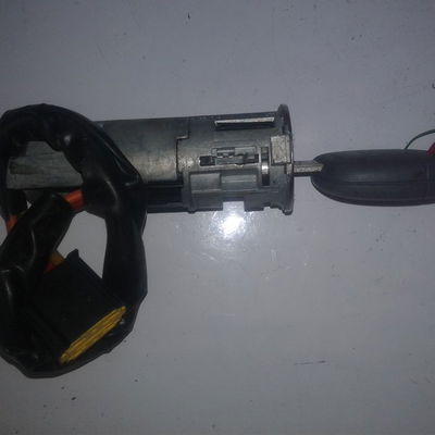 Antivol de direction RENAULT TWINGO I Phase 3 08-2000--06-2007 1.2i