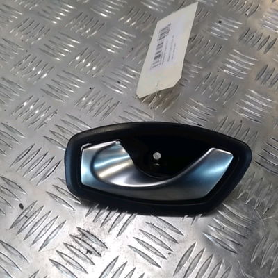 Poignee int porte avg Renault CLIO IV (BH_) 1.5 dci 75 (2012) 5 portes