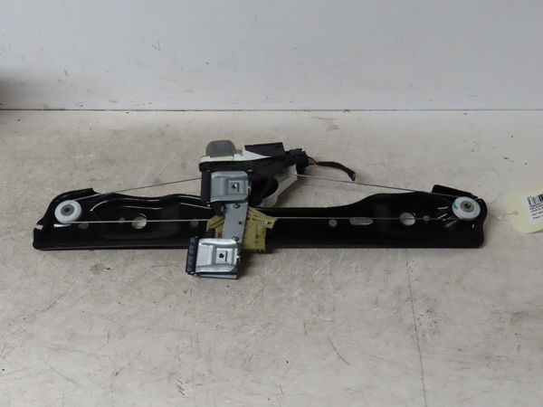 Mecanisme  moteur lève-glace avant droit Fiat 500X (334_) 1.6 (334axe1a) (2014-2020)