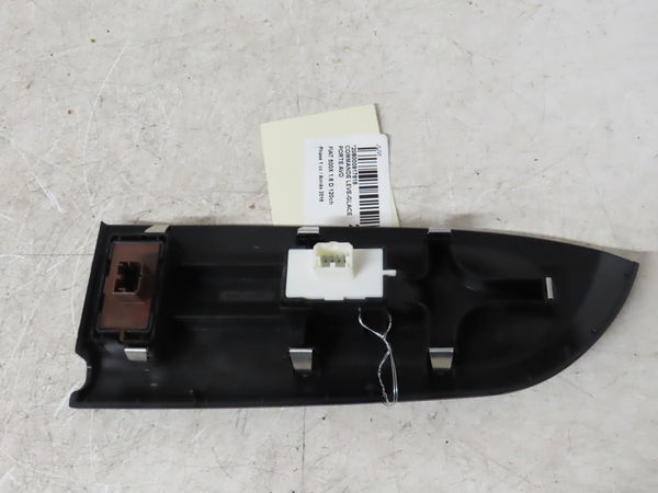 Commande lève-glace porte avant droite Fiat 500X (334_) 1.6 (334axe1a) (2014-2020)