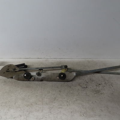 Moteur essuie-glace avant Nissan ALMERA TINO (V10) 1.8 (2000-2006)