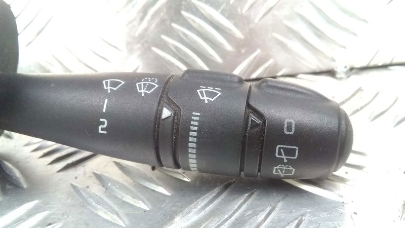 Commande essuie glace Renault SCÉNIC I Monospace (JA0-1_, FA0_) 1.9 dci (ja05, ja1f) (1999-2003) 5 portes