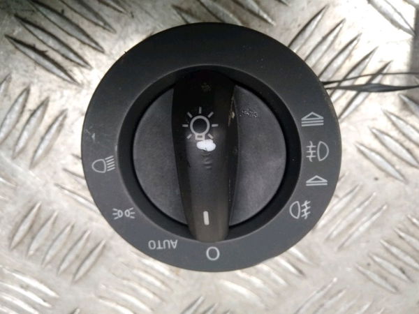 Commande eclairage Audi A6 C6 Avant (4F5) 3.0 tdi quattro (2006-2008)