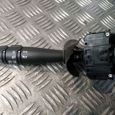 Commande clignotant Dacia LOGAN (LS_) 1.5 dci (ls0w) (2007-2011)