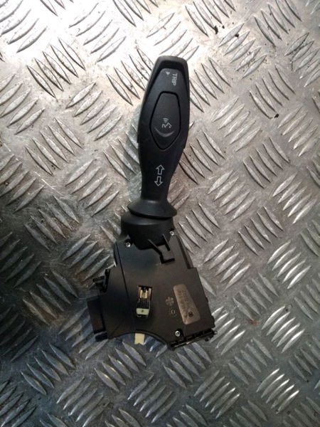 Commande clignotant Ford FIESTA VI (CB1, CCN) 1.6 tdci (2008-2012)