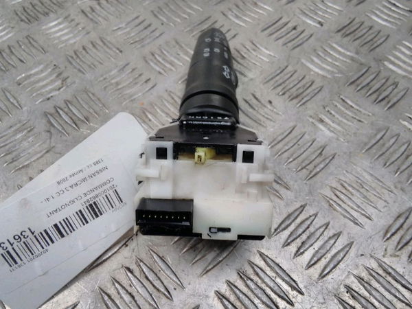 Commande clignotant Nissan MICRA CC III (K12) 1.4 16v (2005)
