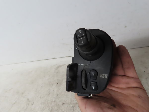 Commande essuie glace RENAULT MODUS  1.2 TCE 16v 100ch