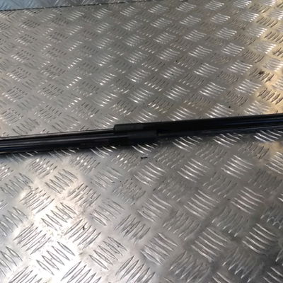 Verin droit hayon Toyota AYGO (_B4_) 1.0 vvti (kgb40) (2018)