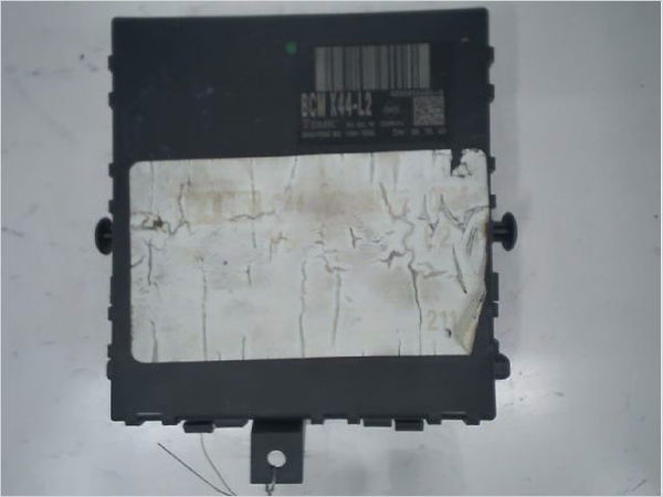 Platine fusible av Renault TWINGO II (CN0_) 1.2 16v (cn0k, cn0v) (2007) 3 portes