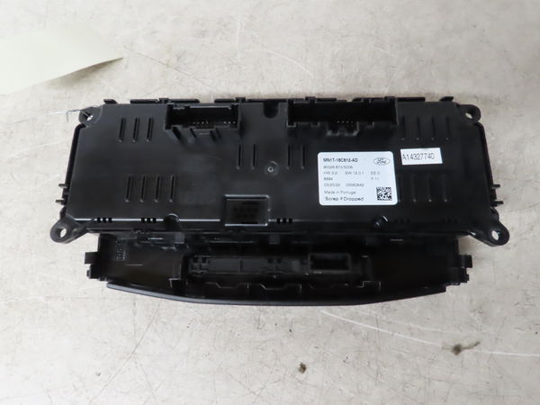 Commande de chauffage Ford PUMA (J2K, CF7) 1.0 flexifuel (2021)