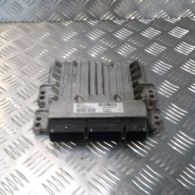 Calculateur moteur Renault MEGANE III 3-5 portes (BZ0-1_, B3_) 1.5 dci (2009) 5 portes