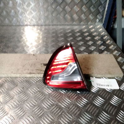 Feu arrière interieur gauche Renault CAPTUR I (J5_, H5_) 1.5 dci 90 (2013) 5 portes