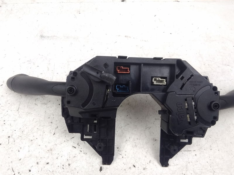 Bloc commodos CITROEN C4 I  1.6 HDI 92ch