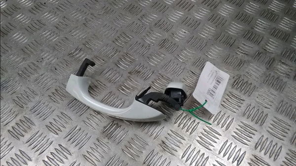 Poignee int porte avd VOLKSWAGEN GOLF