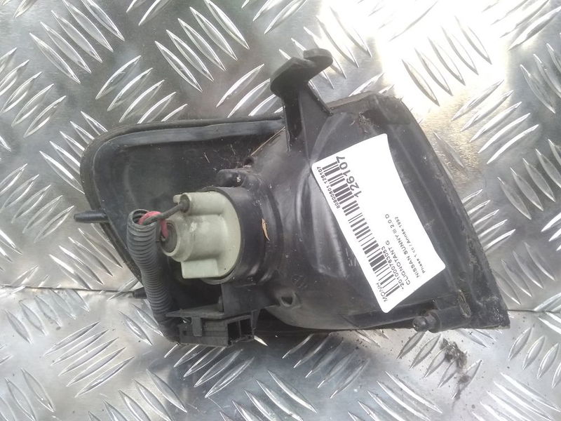 Clignotant gauche Nissan SUNNY III Liftback (N14) 2.0 d (1990-1995) 5 portes