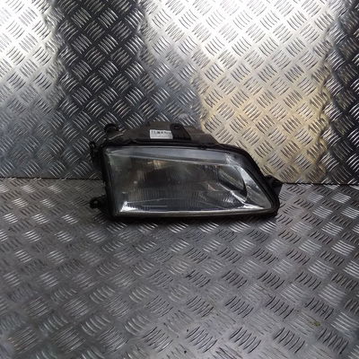 Phare droit Peugeot 306 (7B, N3, N5) 1.4 sl (1994-2001)