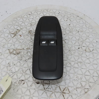Commande lève-glace porte avant gauche Peugeot 208 I (CA_, CC_) 1.4 hdi (2012) 3 portes