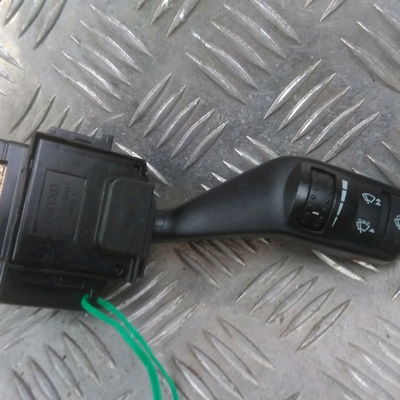 Commande essuie glace Ford FOCUS C-MAX (DM2) 1.8 tdci (2005-2007) 5 portes