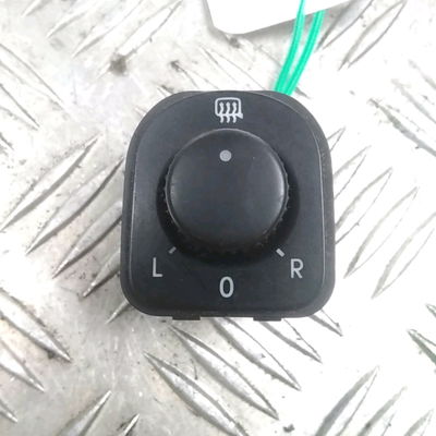 Commande rétroviseurs extérieures électriques Volkswagen GOLF V (1K1) 1.9 tdi (2003-2008) 5 portes