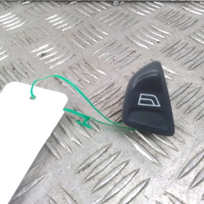 Commande lève-glace porte avant gauche Ford KA (RU8) 1.2 (2008-2016) 3 portes