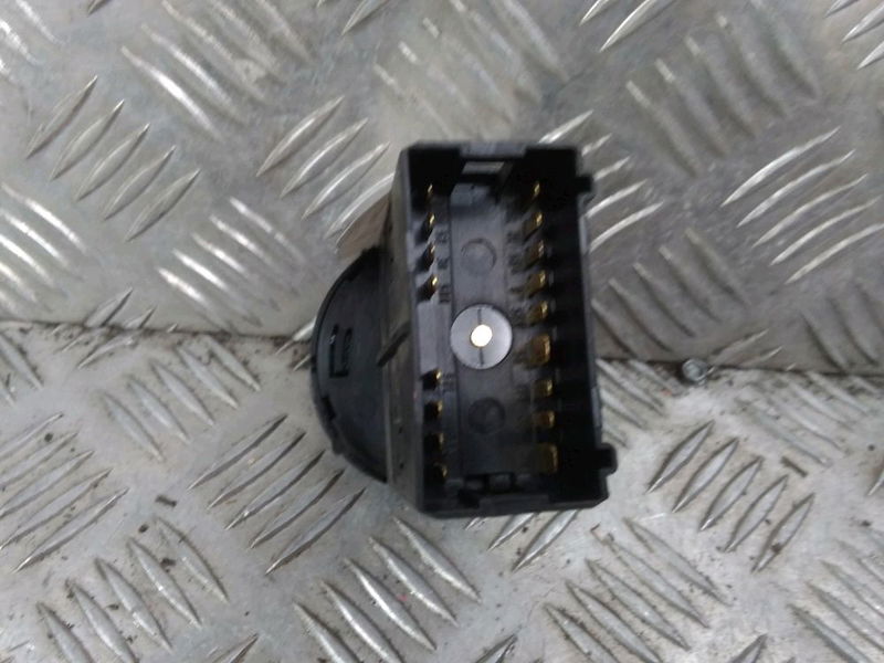 Commande eclairage Audi A4 B7 (8EC) 2.0 tfsi (2004-2008)