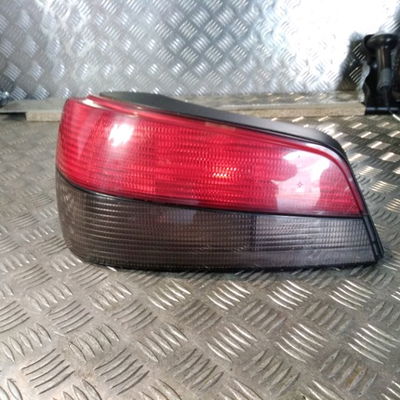 Feu arrière gauche Peugeot 306 3-5 portes (7A, 7C, N3, N5) 1.8 16v (1997-2001)