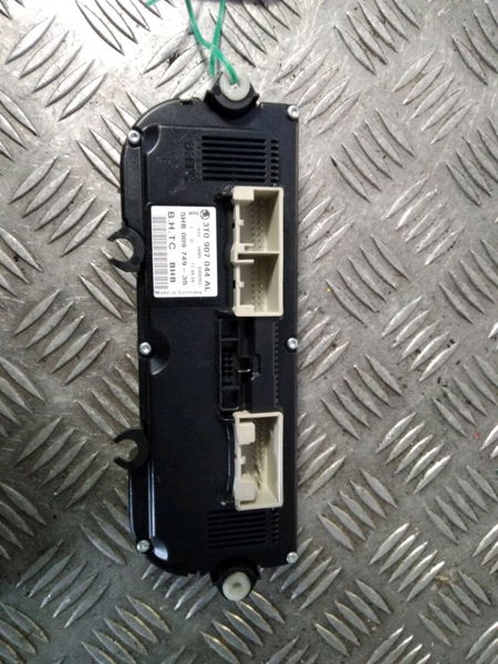 Commande de chauffage SKODA YETI