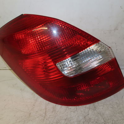 Feu arrière gauche Skoda FABIA II (542) 1.6 tdi (2010-2014)