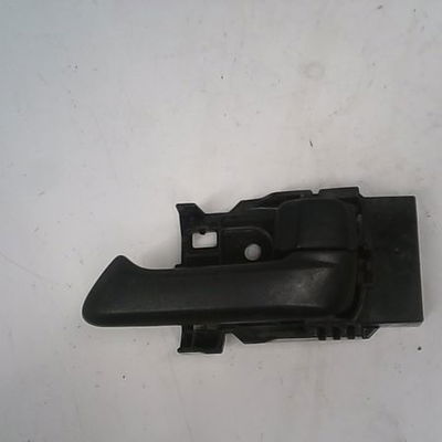 Poignee int porte avd Isuzu D-MAX I (TFR, TFS) 3.0 ditd 4x4 (tfs85_) (2007-2012) 4 portes