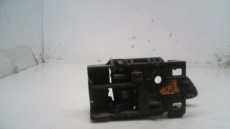 Poignee int porte avd Isuzu D-MAX I (TFR, TFS) 3.0 ditd 4x4 (tfs85_) (2007-2012) 4 portes
