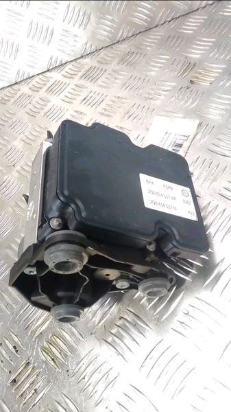 Unité hydraulique abs VOLKSWAGEN POLO 6