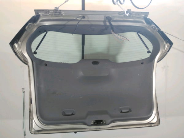 Hayon RENAULT SCENIC