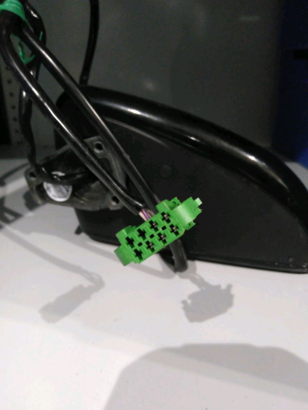 Retroviseur exterieur electrique gauche VOLKSWAGEN NEW BEETLE
