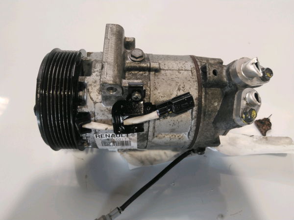 Compresseur air conditionne RENAULT CAPTUR