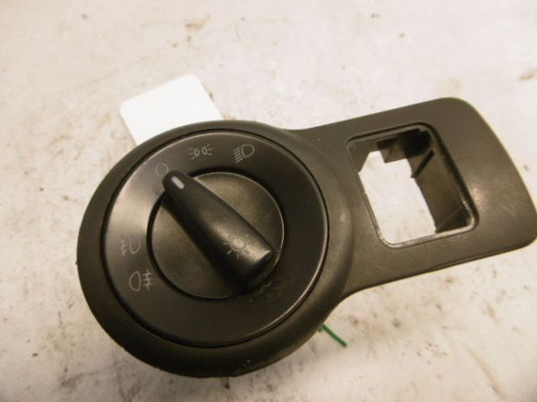 Commande eclairage SKODA OCTAVIA