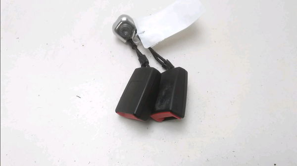 Ancrage ceinture arrière gauche VOLKSWAGEN POLO