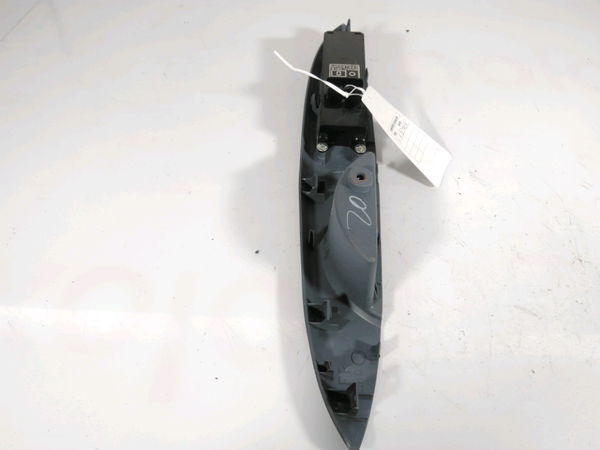Commande lève-glace porte avant gauche PEUGEOT ION