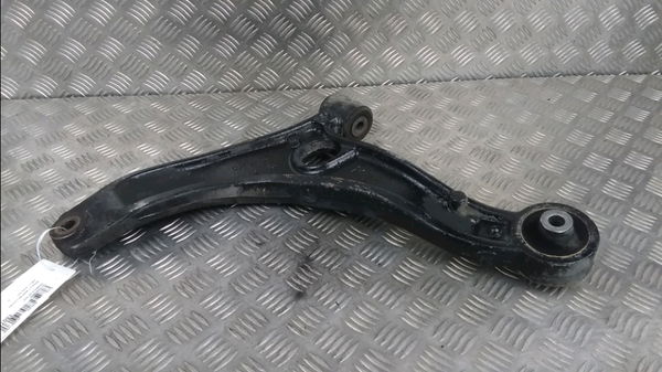 Triangle inf avd RENAULT MASTER