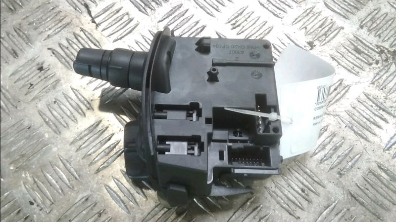 Commande essuie glace RENAULT CLIO