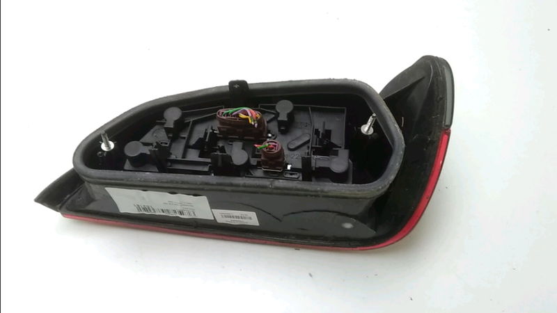 Feu arrière droit PEUGEOT 406