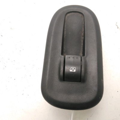Commande lève-glace porte avant droite RENAULT MASTER