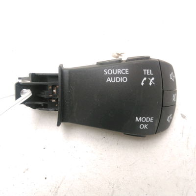 Commande autoradio DACIA DUSTER