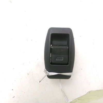 Commande lève-glace porte avant droite AIXAM SCOUTY
